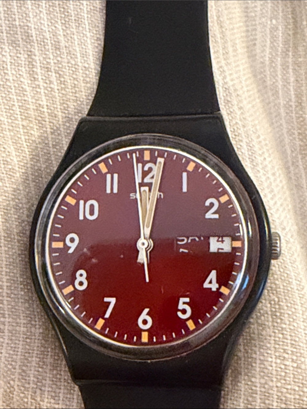 Swatch watch with extra band original box - Picture 2 of 5
